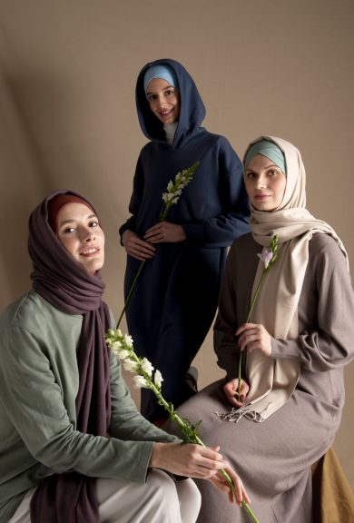smiley-women-posing-together-medium-shot